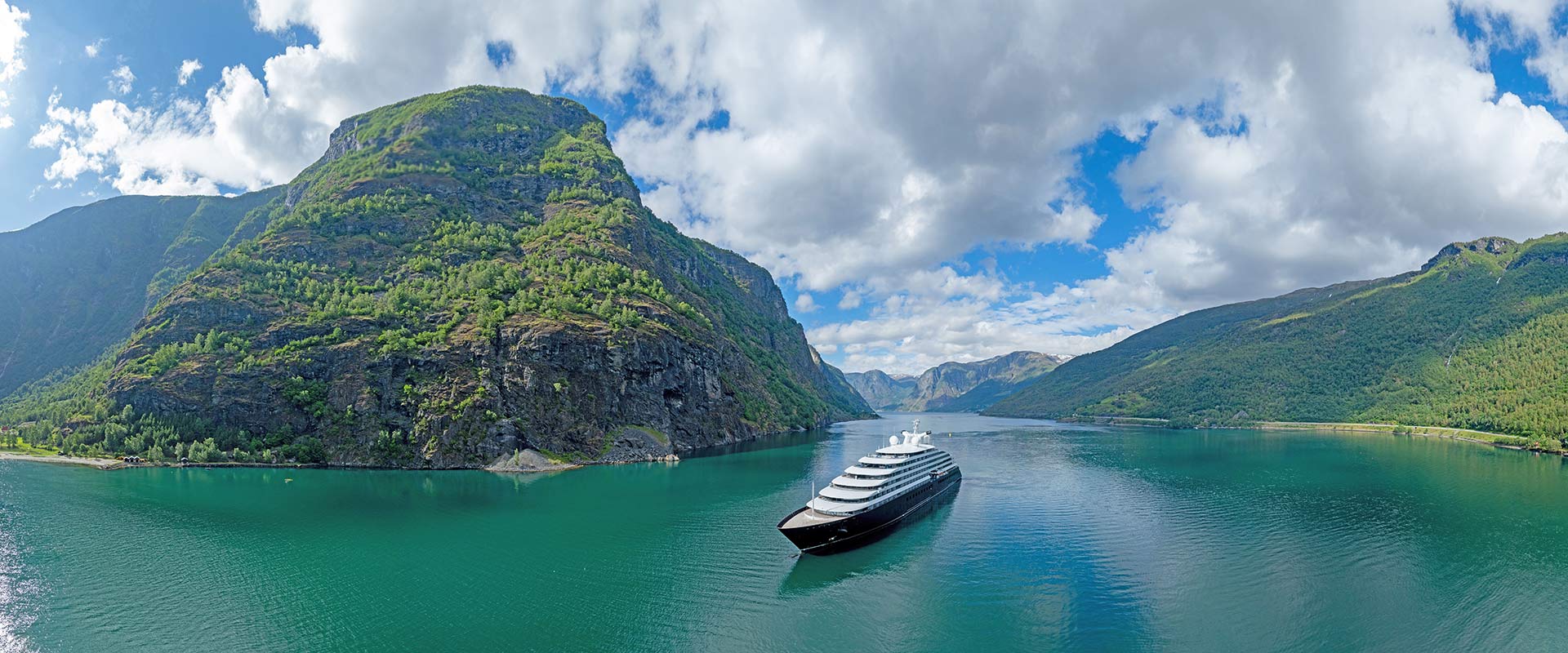 Emerald Fjords Expedition in Norway